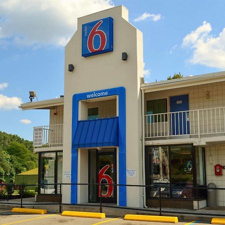 Motel 6 Boston South - Braintree Zewnętrze zdjęcie