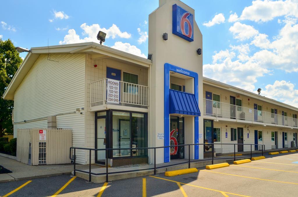 Motel 6 Boston South - Braintree Zewnętrze zdjęcie